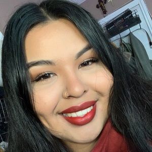 Meet your Posher, Arely